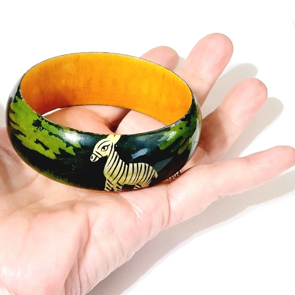Vintage Enameled Jungle Print Zebra Wide Bangle Bracelet, Green- Tribal bn-1